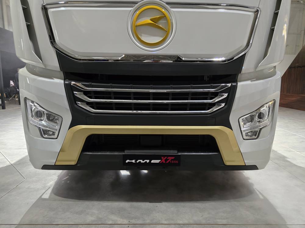 Karmania entered the commercial vehicle market with the support of Kerman Motor