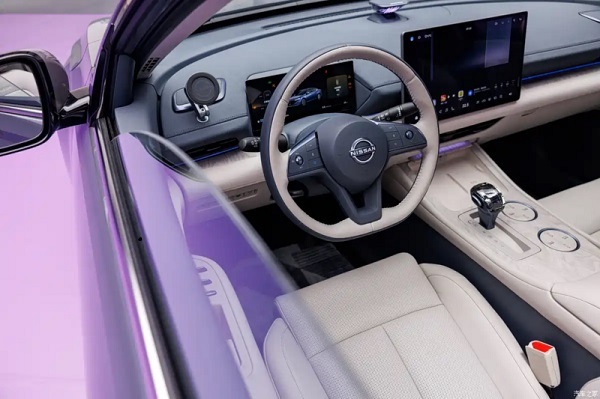 Dongfeng Nissan Teana, world’s first fuel car with Huawei Smart Cockpit, has its interior revealed