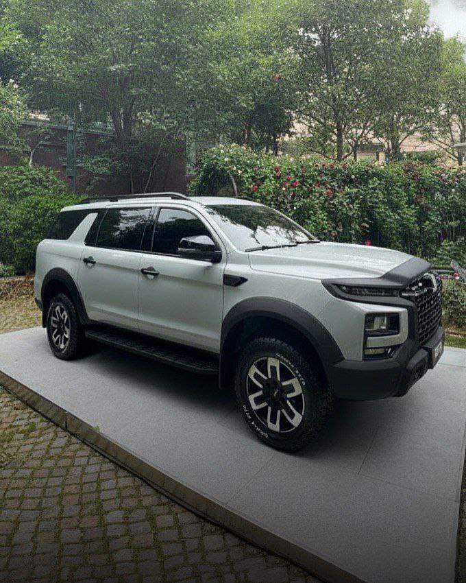 Kerman Motor Brings a New Tech-Focused SUV to Iran Kerman Motor Brings a New Tech-Focused SUV to Iran