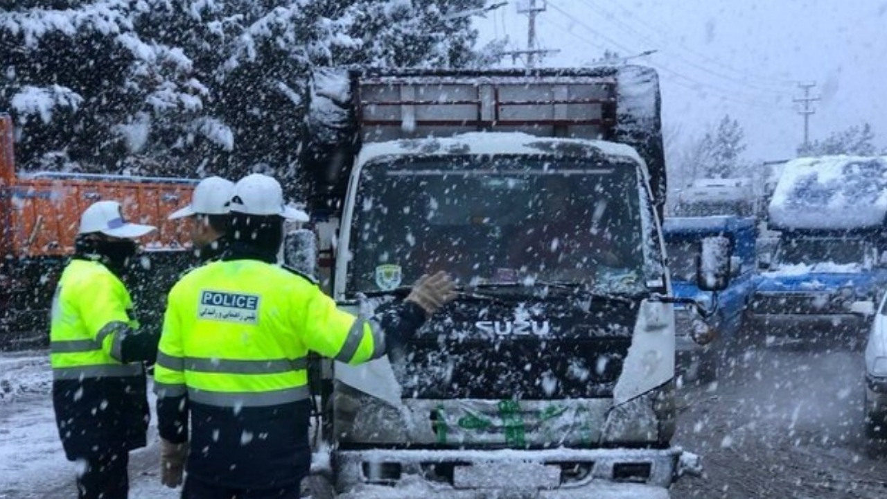 آخرین وضعیت جوی و ترافیکی در جاده‌های کشور