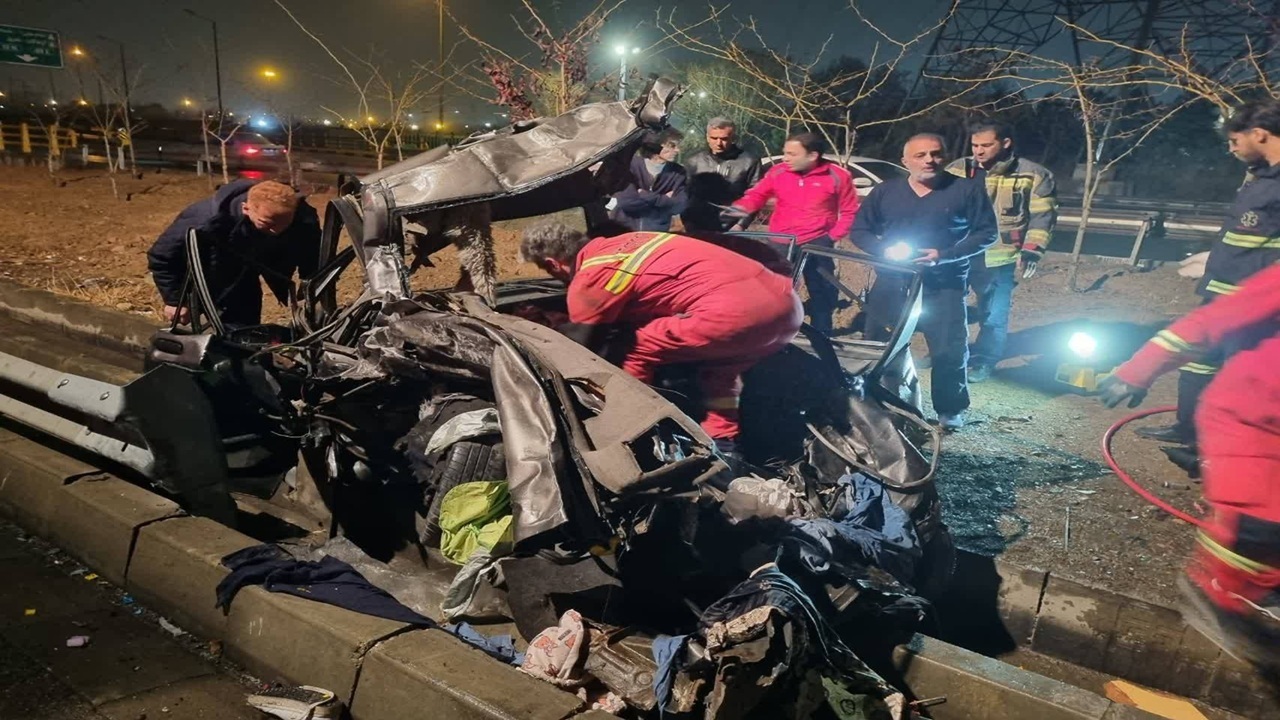 برخورد کامیون و پراید مشیریه تهران؛ ۲ نفر جان باختند