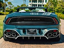 تصویر روز؛ Aston Martin Vanquish Volante Wave Edition (2026)