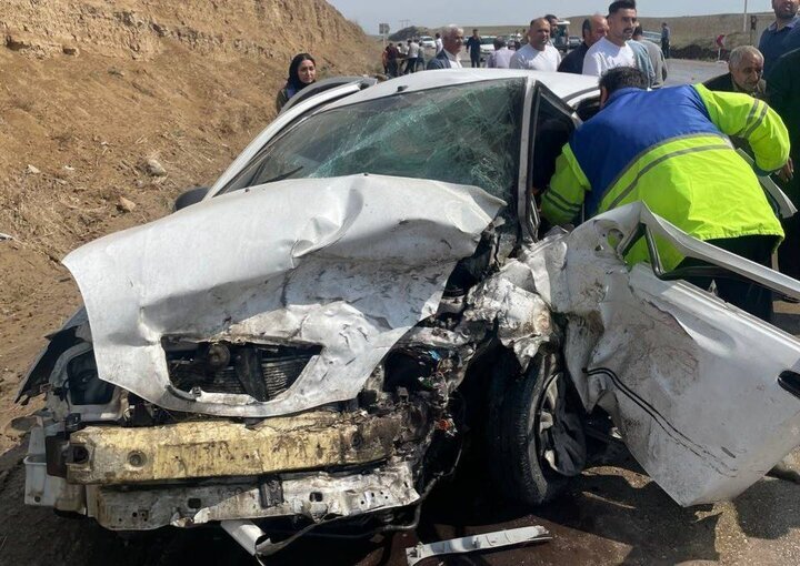 عبور غیر مجاز عابر پیاده از عرض بزرگراه حادثه آفرید