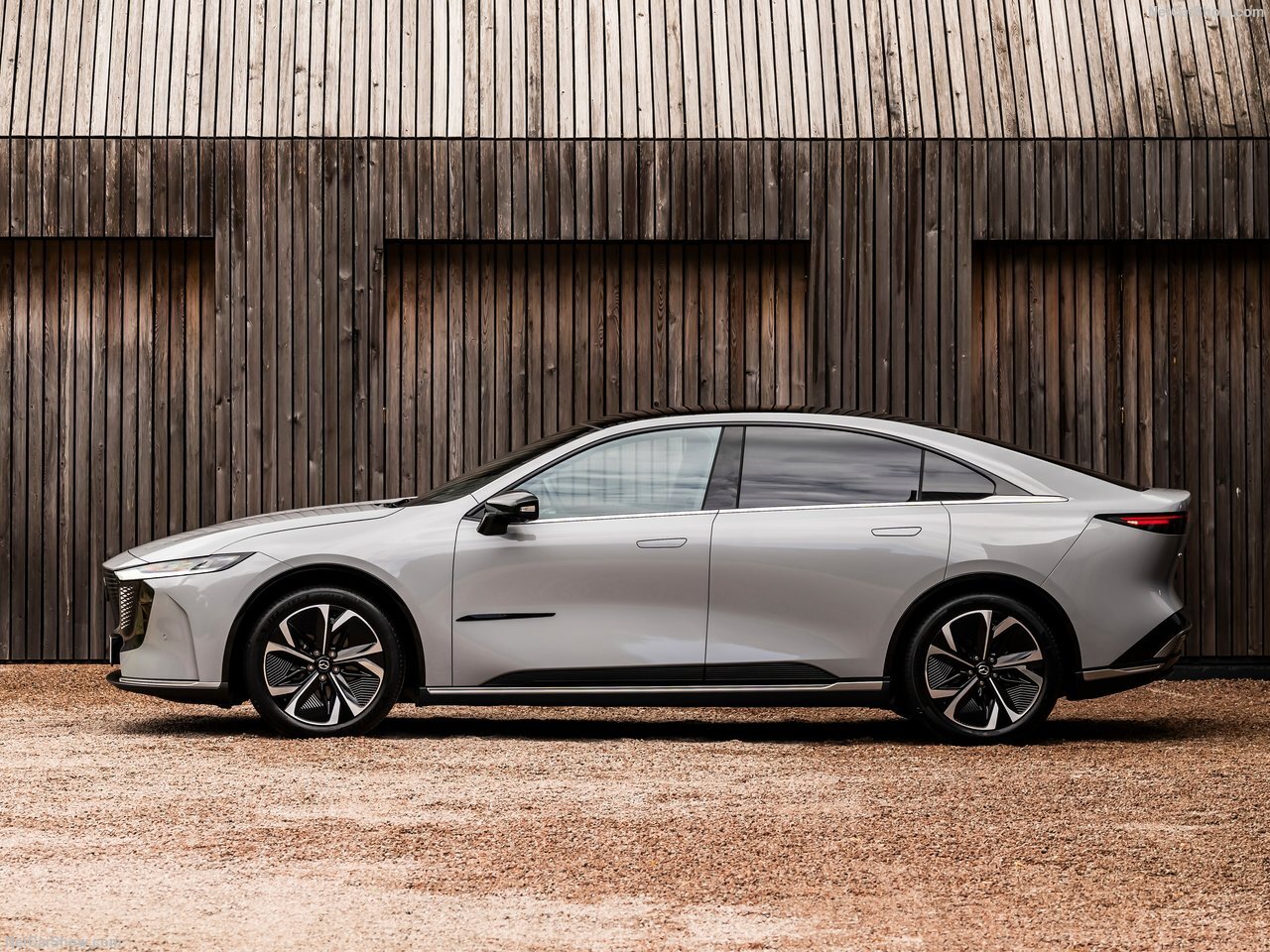 تصویر روز؛ Mazda 6e [UK] (2026)