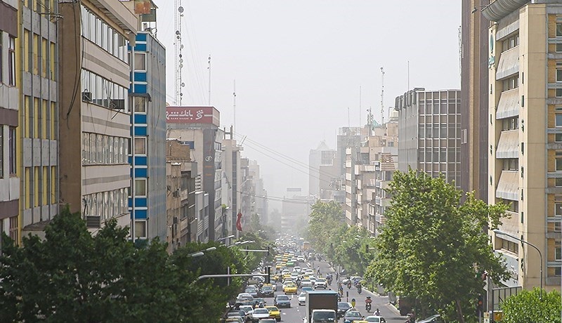 هوای تهران در آستانه آلودگی