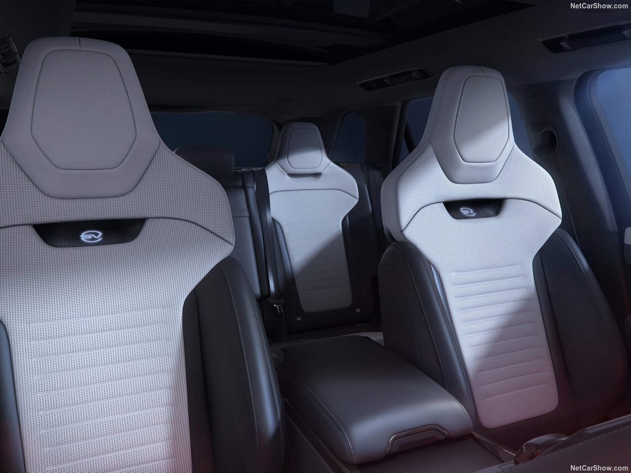 تصویر روز؛ Land Rover Range Rover Sport SV Carbon (2026)