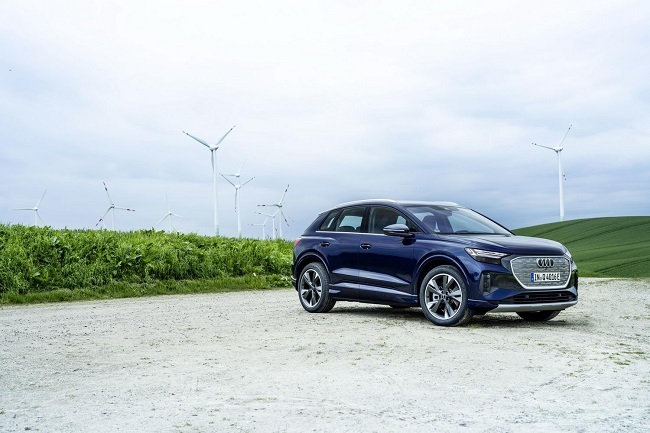 رقیب تازه نفس BMW IX1 ,Mercedes Benz EQB  از راه رسید/ عرضه AUDI Q4 40 e tron  توسط