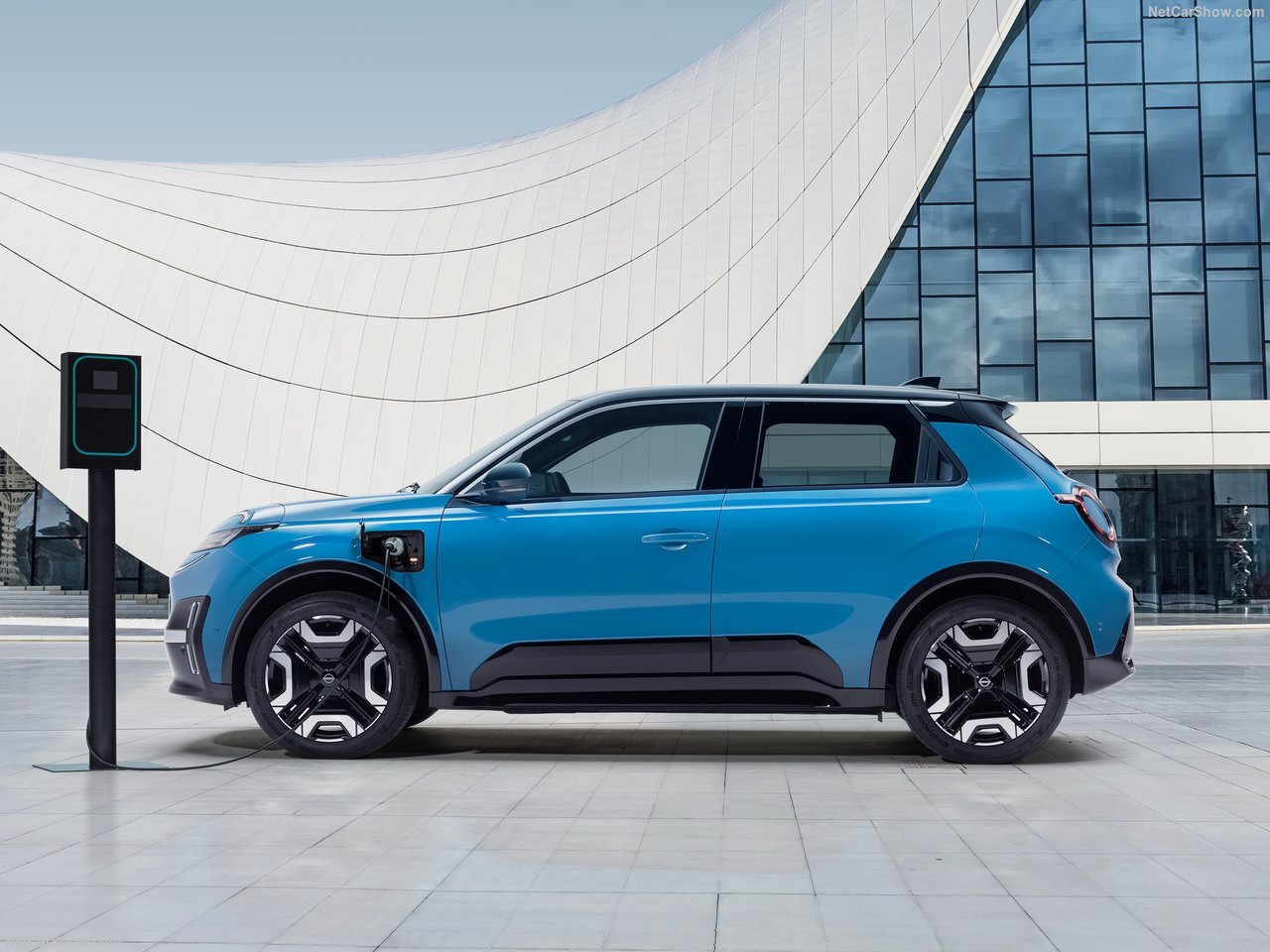 تصویر روز؛ Nissan Micra EV (2026)