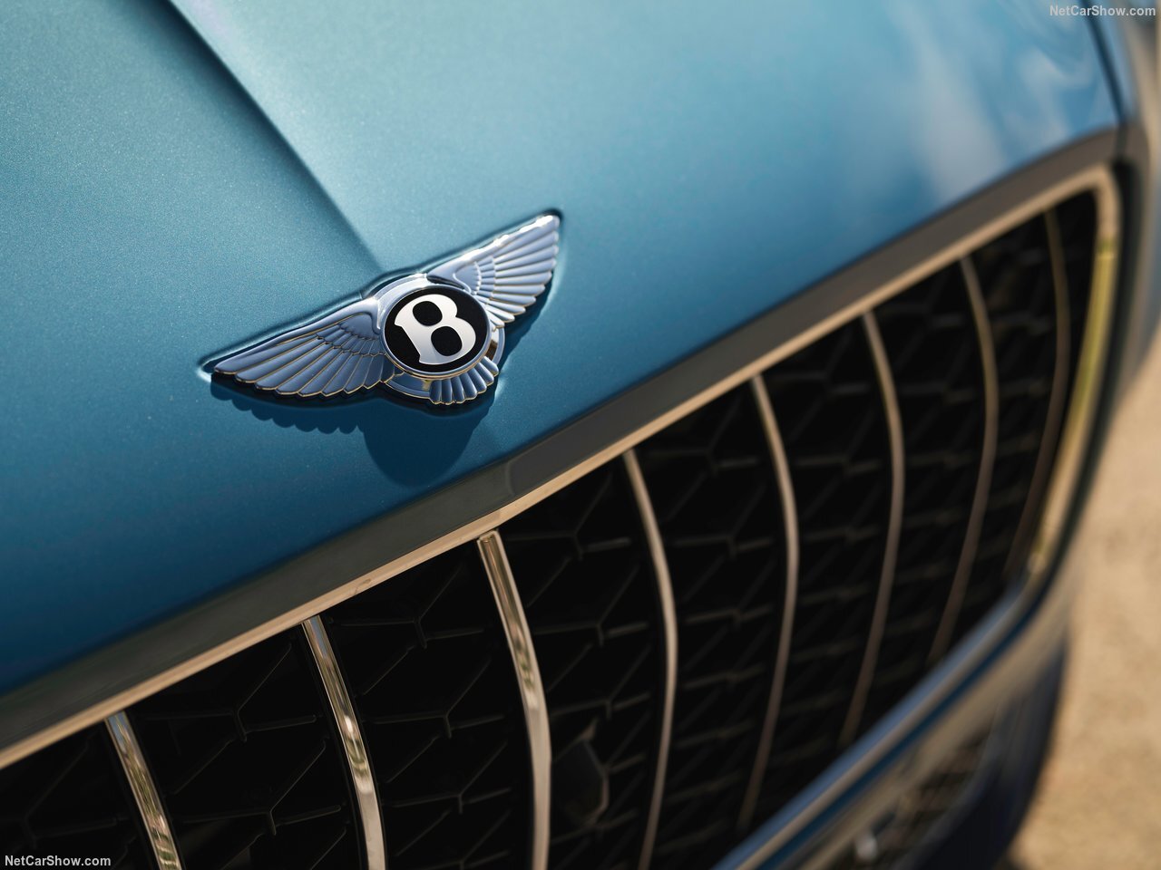 تصویر روز؛ Bentley Continental GT Azure (2025)