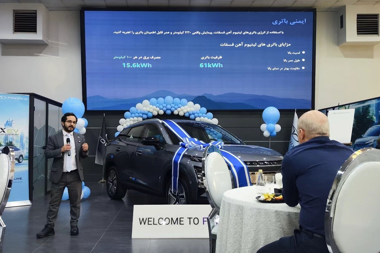 لحظه‌ای ماندگار برای مشتریان و نقطه شروع آینده‌ای سبز؛ آغاز تحویل نخستین سری اف ایکس تمام‌برقی در ایران