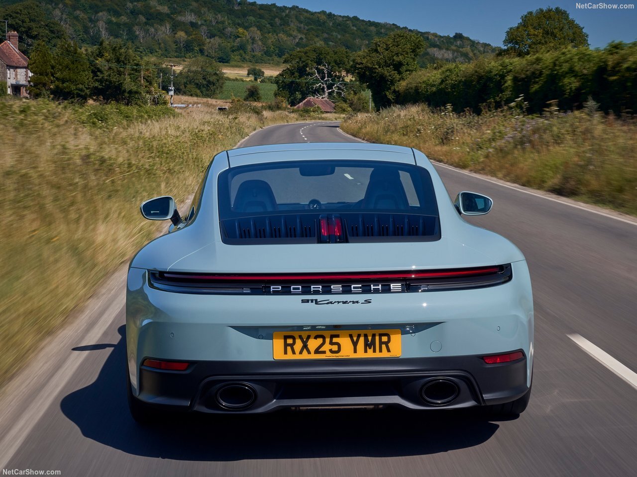 تصویر روز؛ Porsche 911 Carrera S [UK] (2025)