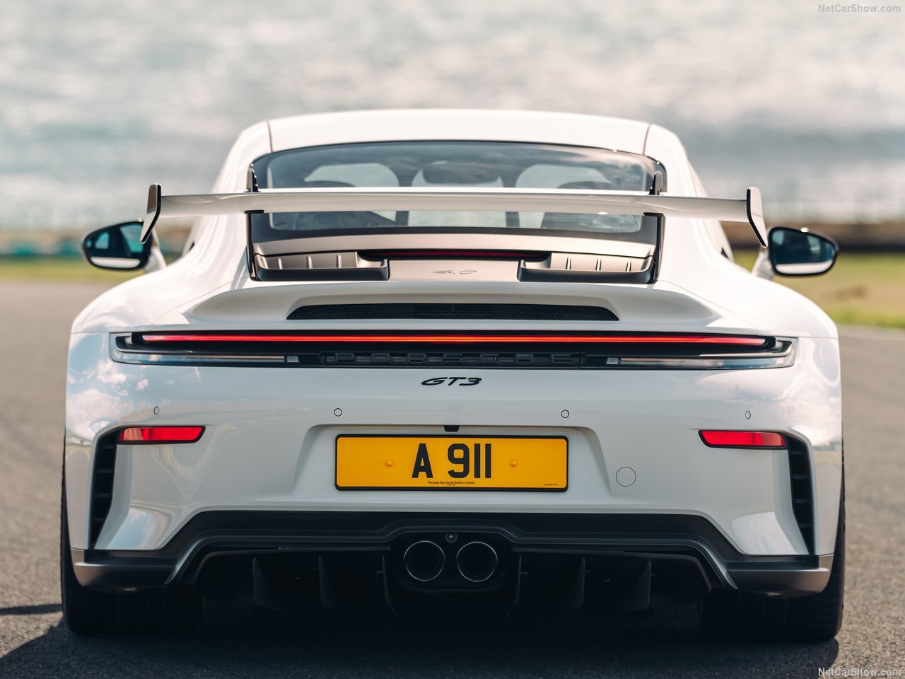 تصویر روز؛ Porsche 911 GT3 [UK] (2025)
