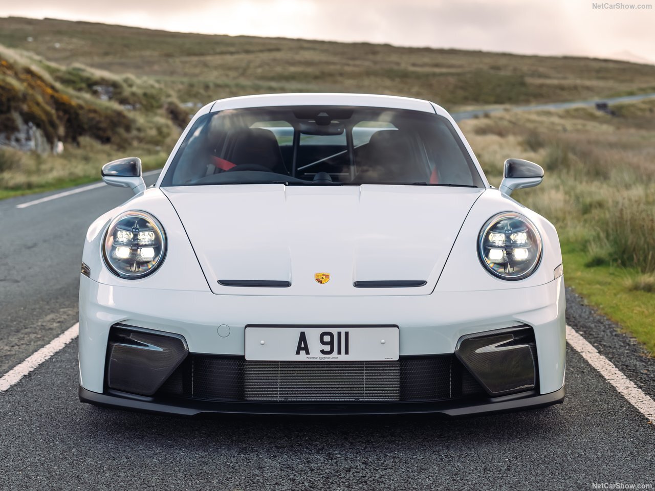 تصویر روز؛ Porsche 911 GT3 [UK] (2025)