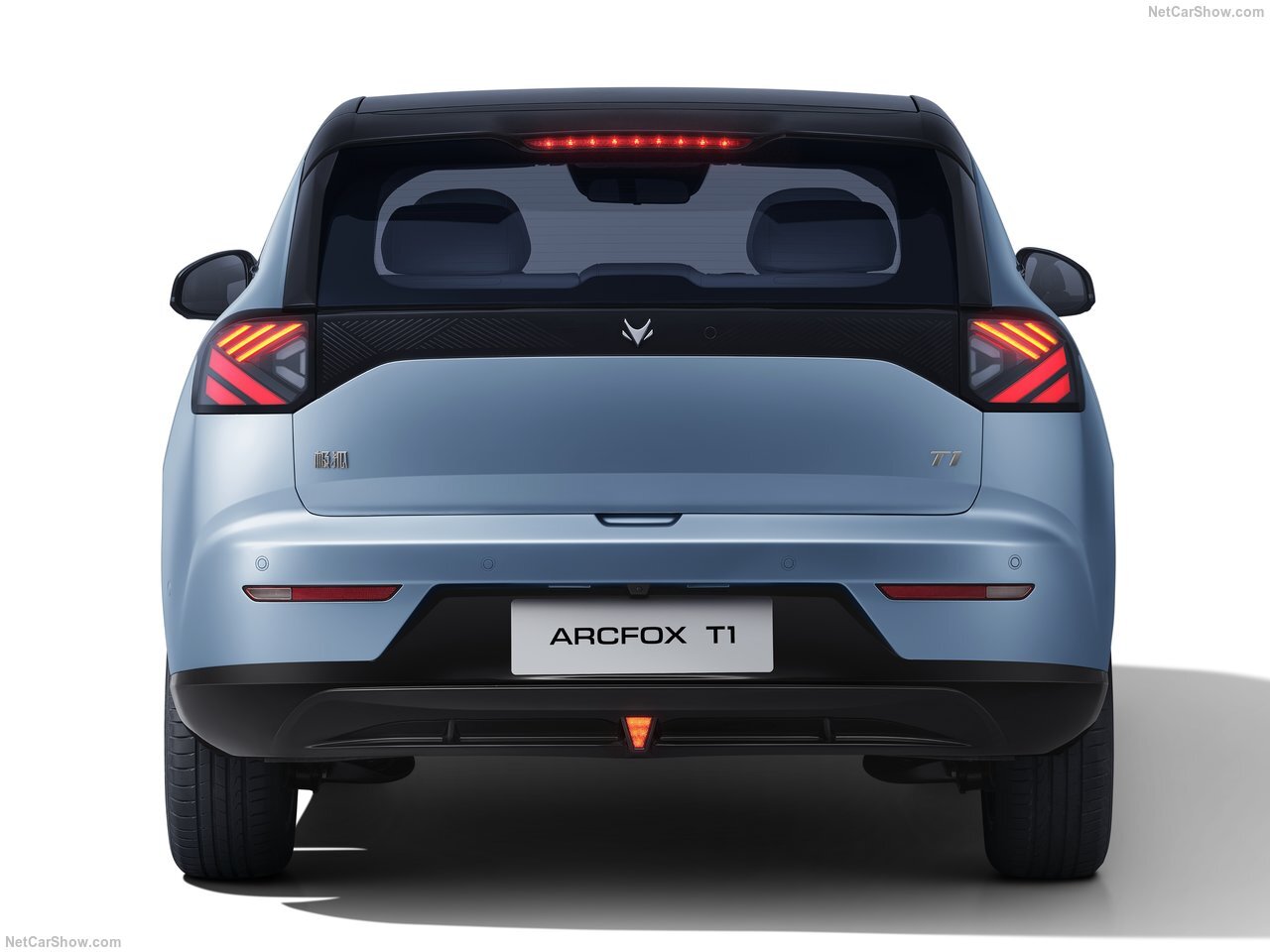 تصویر روز؛ BAIC ArcFox T1 (2026)