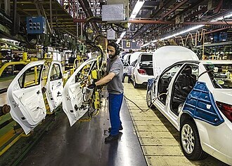 وام ۲۰ همتی برای خودروسازان؛ مُسکنی کوتاه‌مدت یا آغاز درمانی عمیق؟