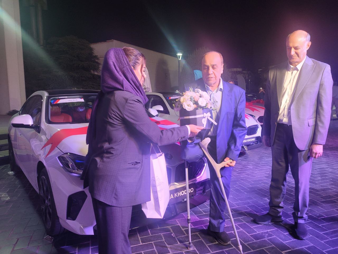 تحویل تمام خودروهای وارداتی تا ۲ ماه آینده به جانبازان