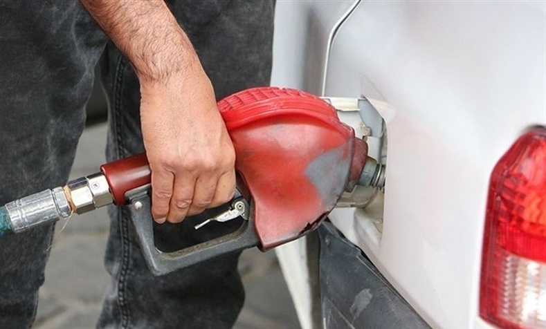 بنزین سه‌نرخی یا تخصیص یارانه بنزین به کد ملی؛ کدام به‌نفع مردم است؟