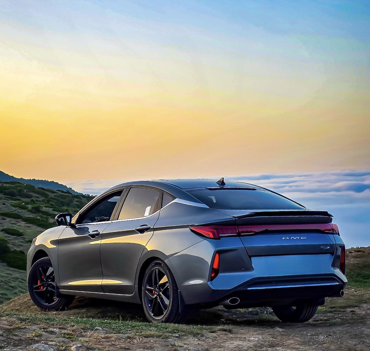 تصویر کیفیت صنعت خودرو؛ پیشتازی KMC J7 در بین سدان‌های کشور