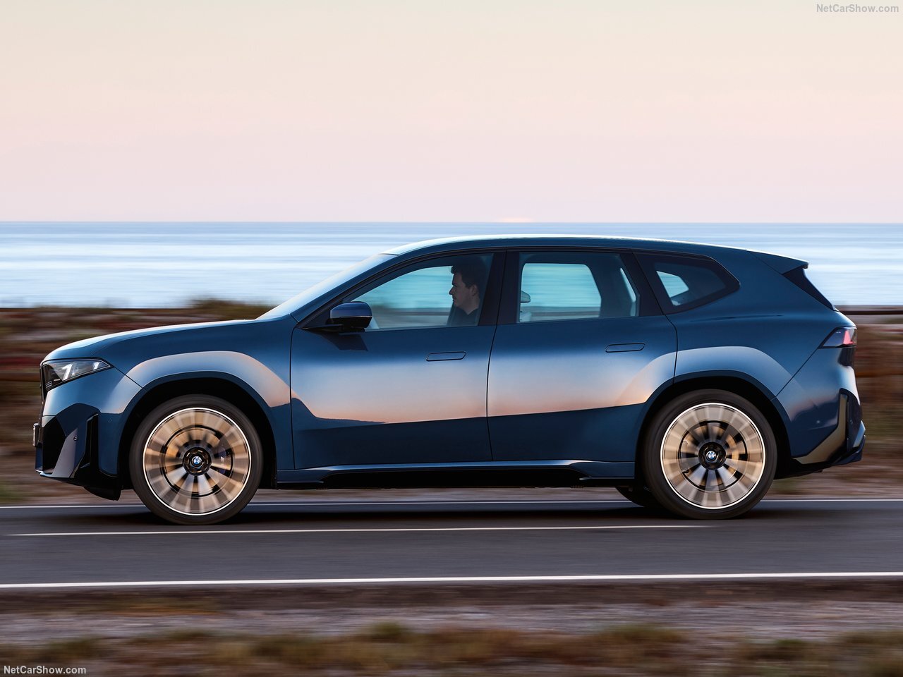 تصویر روز؛ BMW iX3 (2026)