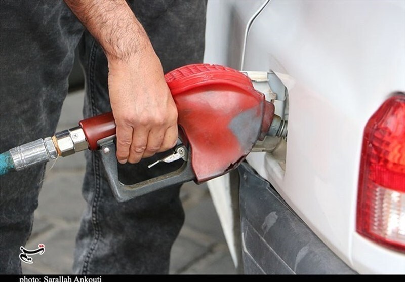 حذف سهمیه بنزین خودروهای نوشماره زیر 1 میلیارد منتفی شد
