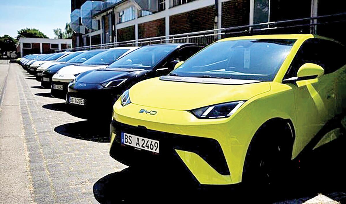 رشد فروش خودروهای برقی به کف رسید