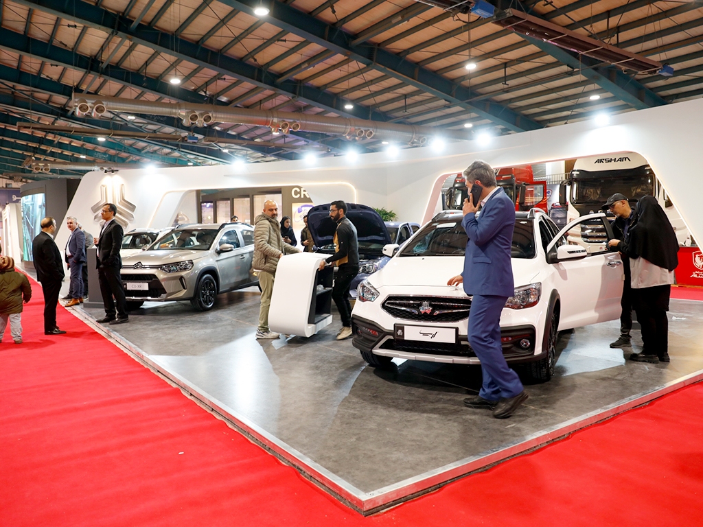 رونمایی از تریلر نسل جدید ایران‌کاوه سایپا در نمایشگاه حمل‌ونقل مشهد