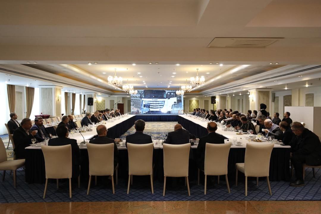  تکریم مشتریان اصل راهبردی این گروه است