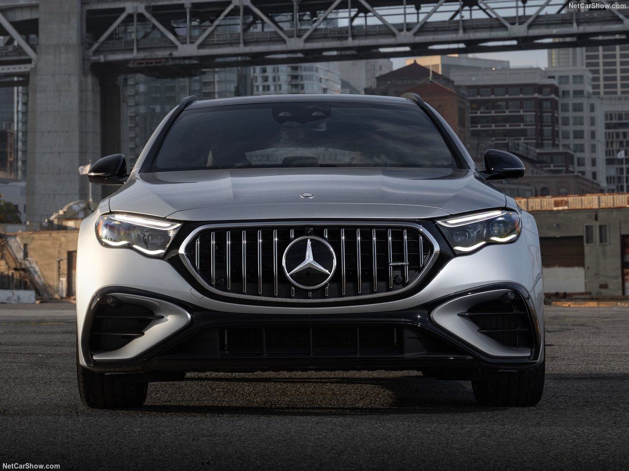 تصویر روز؛ Mercedes-Benz E53 AMG Hybrid Estate (2025)