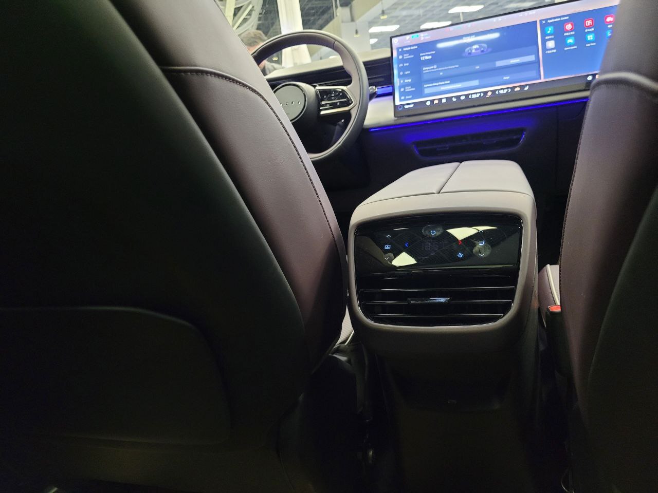 رونمایی مزدا EZ-60 EREV توسط آفتاب خودرو 