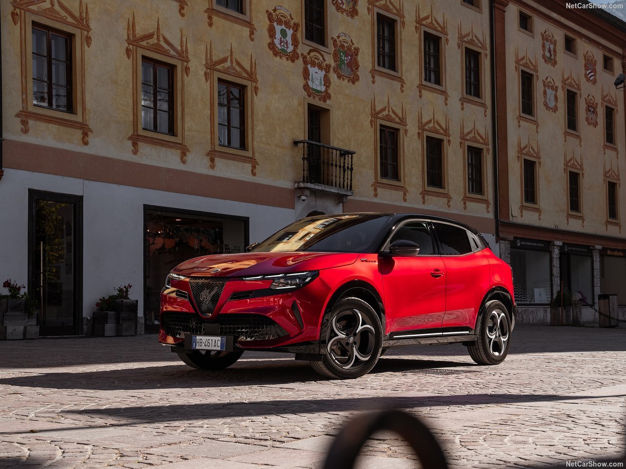 تصویر روز؛ Alfa Romeo Junior Sport Speciale (2026)